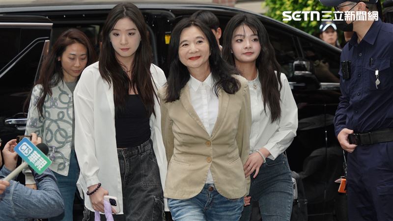 台灣新聞通訊社-不連任了?國民黨北市議員初選領表最後一日 應曉薇未領表