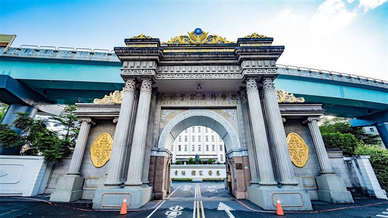 台灣新聞通訊社-獨家/警專實彈訓練出意外!1年級生左手掌遭子彈貫穿