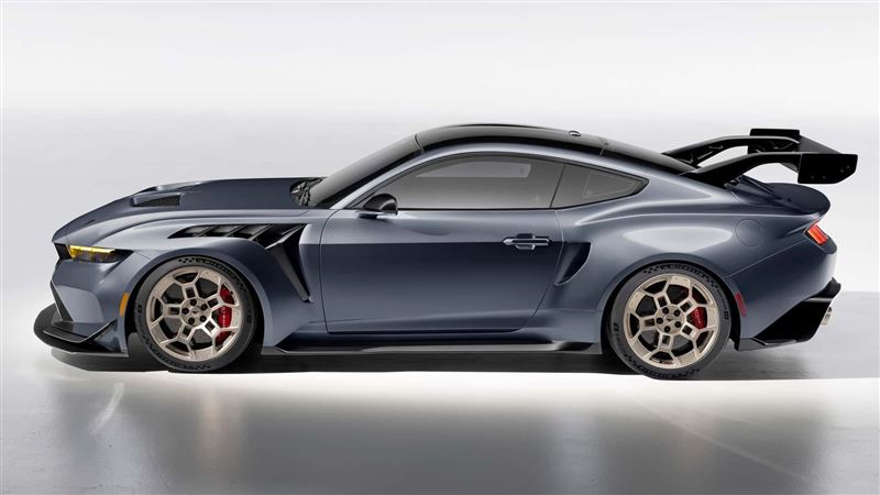 台灣新聞通訊社-怎能不愛車／候補名額都要搶　頂級野馬不是有錢就能買