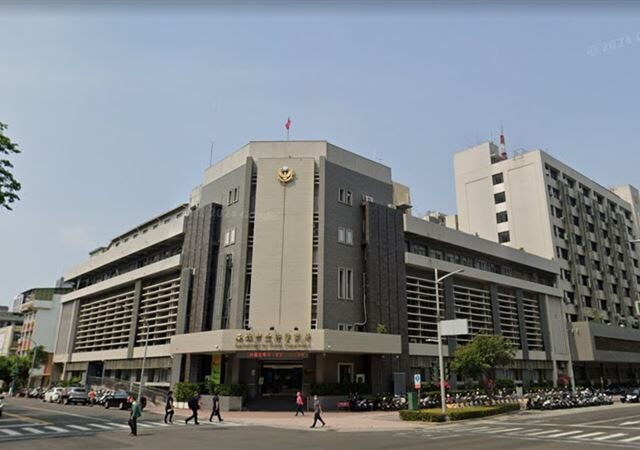 台灣新聞通訊社-快訊／爬山變溫泉開房！警官遭控騙炮「背後有靠山」 高市警局回應了