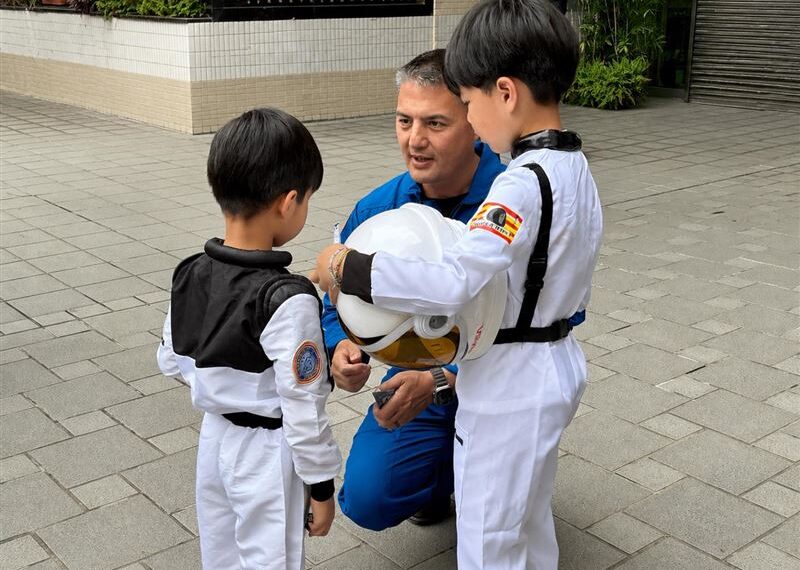 台灣新聞通訊社-新聞幕後／當太空人淪為盧秀燕的一場…低水平政治秀