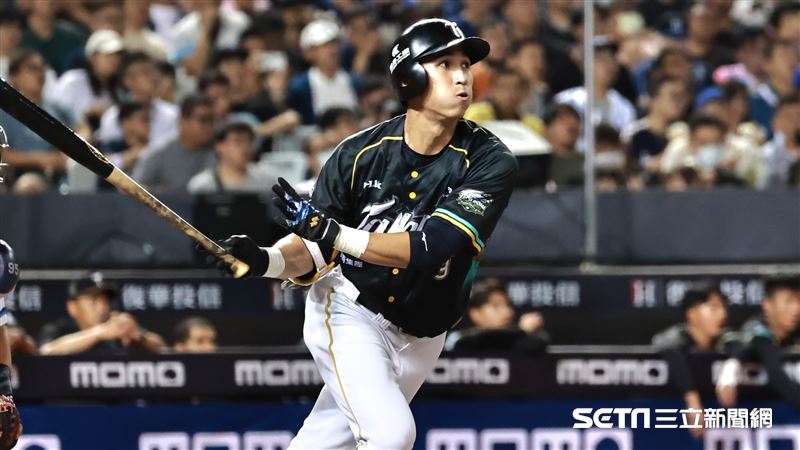 台灣新聞通訊社-中職／知道差二壘打完全打擊　陳文杰最後超想衝！但不敢「自殺」拚紀錄