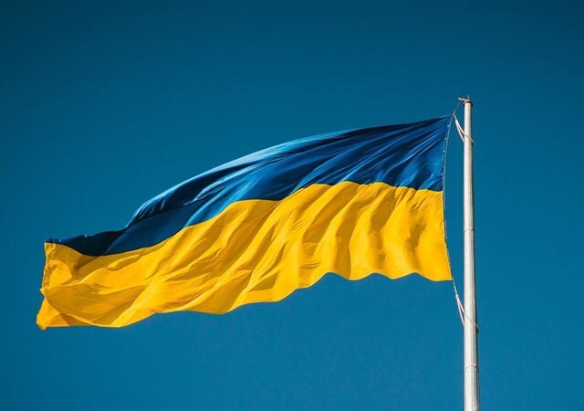 台灣新聞通訊社-烏深入俄境1500公里成功夜襲　澤倫斯基：續擴打擊縱深