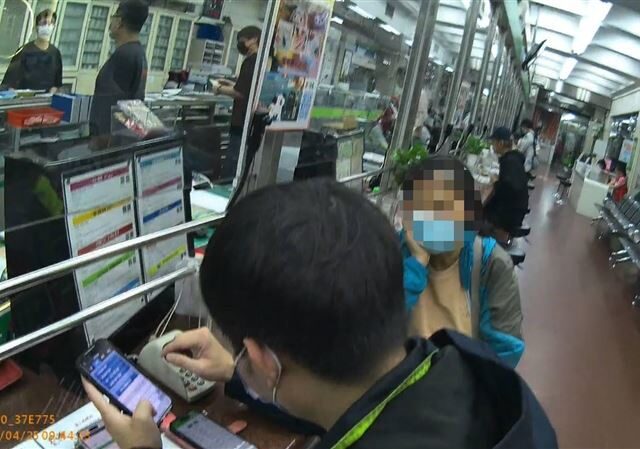台灣新聞通訊社-網購媽祖結緣品遭騙！詐團瞎扯「轉帳驗證」　基隆婦衝郵局解定存86萬