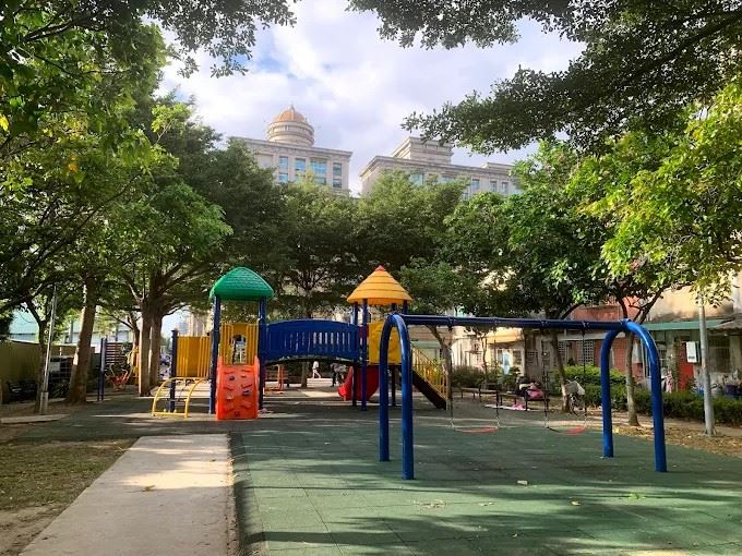 台灣新聞通訊社-快訊／泰山和平公園驚悚意外！男疑除草遭砂輪機「切斷大腿動脈」搶救中