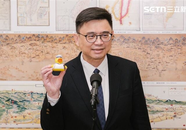 台灣新聞通訊社-被喊做「最弱母雞」！賴瑞隆駁斥「有充分信心」：各方民調都領先