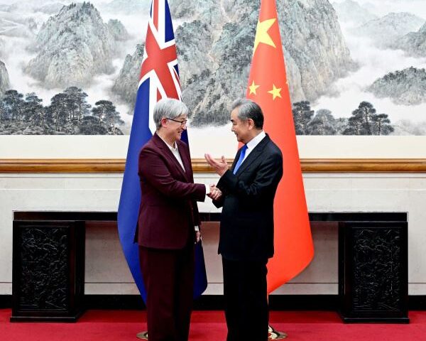 台灣新聞通訊社-中國要澳洲表態！王毅喊「不允許台灣分裂出去」　澳外長：堅持一個中國