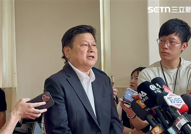台灣新聞通訊社-為當立法院副院長卡8000億軍購？傅崐萁駁交換說：請民進黨適可而止