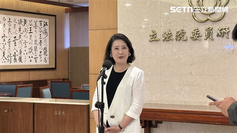 台灣新聞通訊社-朱政騏涉共諜案！民進黨火速開鍘　吳思瑤點李貞秀：藍白還要引狼入室？