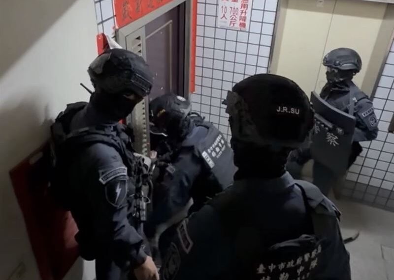 台灣新聞通訊社-假收購老酒真洗錢！25家空殼公司藏「賭資」儲值　洗錢逾54億9嫌羈押