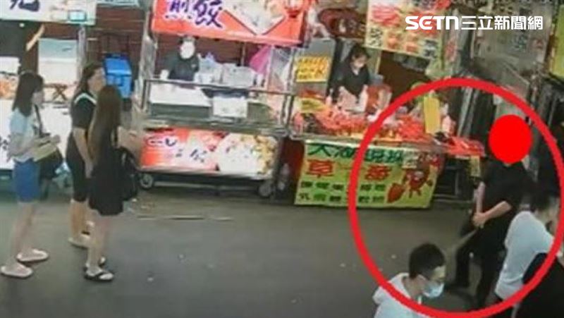 台灣新聞通訊社-辣椒水襲柯文哲！竟是分局長噴霧器壞掉…「1小時噴4次」時間序曝光