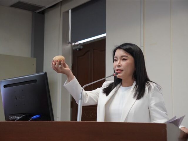 台灣新聞通訊社-張嘉郡替花生農發聲　籲提高轉作補助、強化產地標示