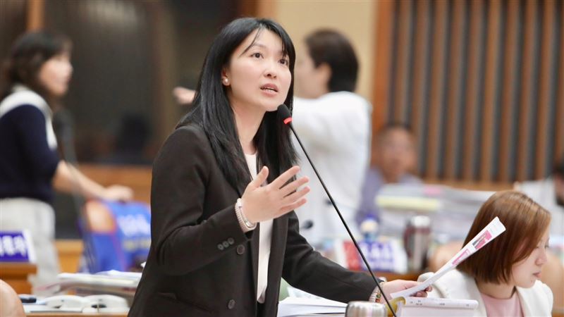 台灣新聞通訊社-怒批新北市府當凱子！山田摩衣揭板橋醫療園區BOT案獨厚廠商