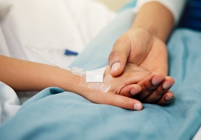 台灣新聞通訊社-12歲男童就醫竟大腸癌末期 醫嘆：4飲食習慣害的