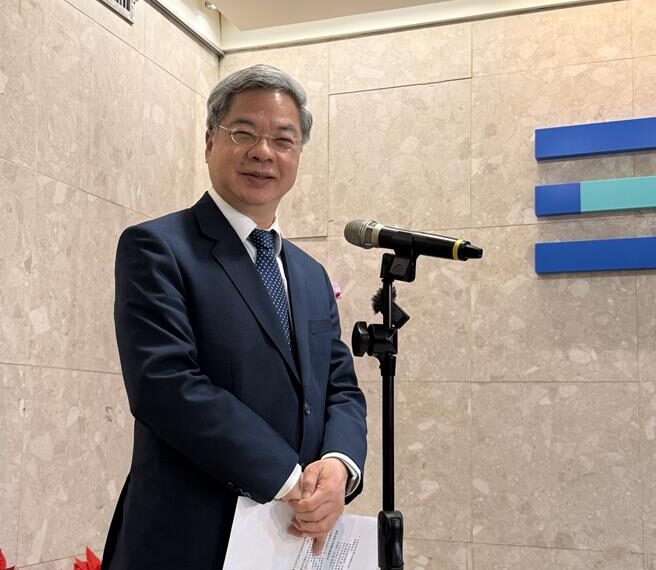台灣新聞通訊社-普利司通、資生堂關廠 龔明鑫坦言：好經濟讓各行業受惠要努力
