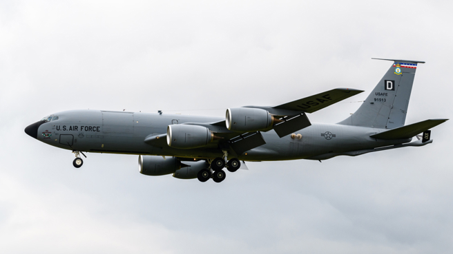 台灣新聞通訊社-美KC-135波灣上空發求救訊號後失聯 張延廷分析原因