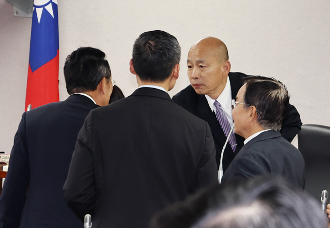 台灣新聞通訊社-國防特別條例協商未果 綠黨團：盡速到院會依民主程序表決