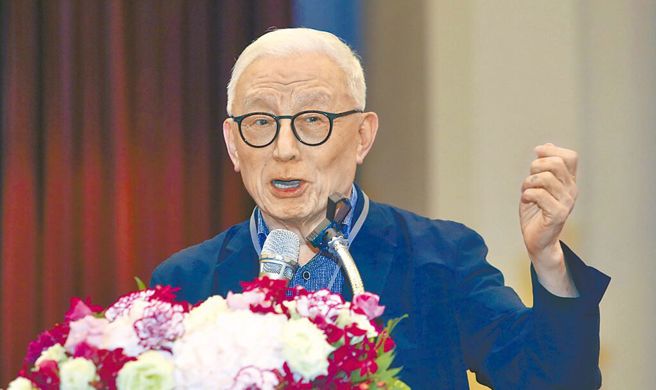 台灣新聞通訊社-曹興誠遭「4大單位認證沒捐款」 律師：把法官當傻瓜？
