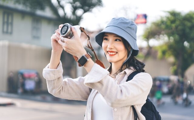 台灣新聞通訊社-她不會開車求「獨旅地點」 一票人推往東走：能泡溫泉、看海