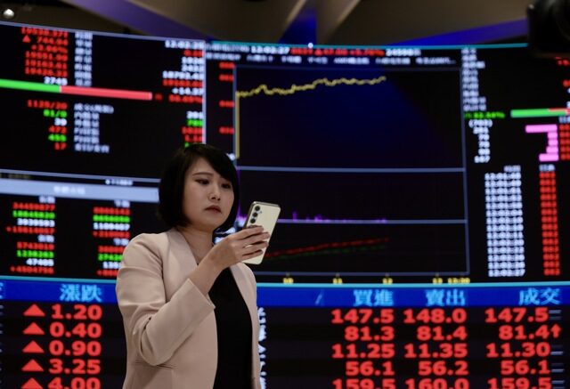 台灣新聞通訊社-12檔新兵ETF四月正成長  2檔規模增逾百億元