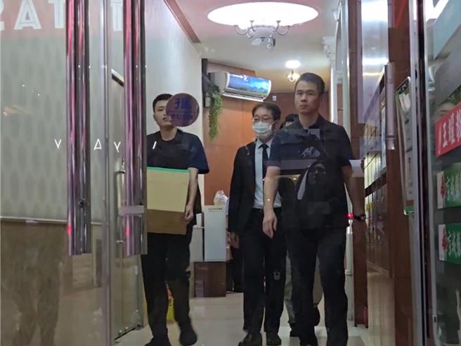 台灣新聞通訊社-警再拘提光澤診所5員工 負責人在大陸不排除境管