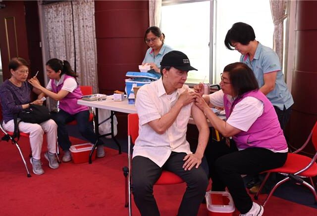 台灣新聞通訊社-告別「皮蛇」劇痛夢魘！花蓮長者免費接種帶狀疱疹疫苗