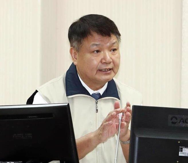 台灣新聞通訊社-「抹黑V.S抹紅」缺乏專業… 李文忠以政治角度批國防條例朝野鬥爭