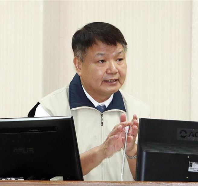 台灣新聞通訊社-「抹黑V.S抹紅」缺乏專業… 李文忠以政治角度批國防條例朝野鬥爭
