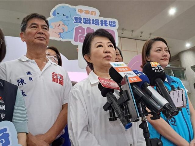 台灣新聞通訊社-影》石崇良失言致歉再喊投賴？盧秀燕：多為醫護發言而非助選