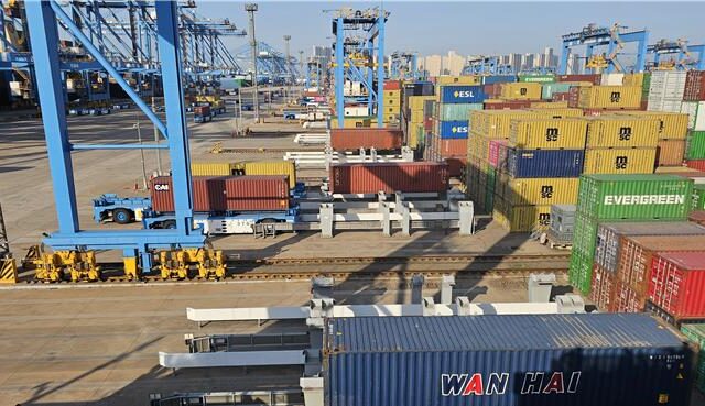 台灣新聞通訊社-陸4月經濟成績單出爐 基建開工率大反彈、AI投資狂飆175％