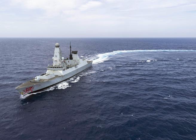 台灣新聞通訊社-英「龍號」艦前進中東 部署荷莫茲