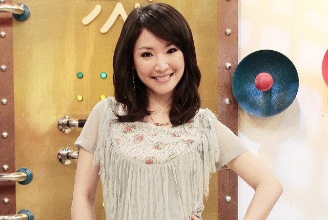 台灣新聞通訊社-才趴床近拍蜜桃臀！王俐人PO邪惡視角影片疑「上半身全裸」