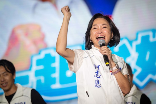 台灣新聞通訊社-柯志恩酸綠「小事都出錯」自嘲：我們沒錢在大飯店辦演講