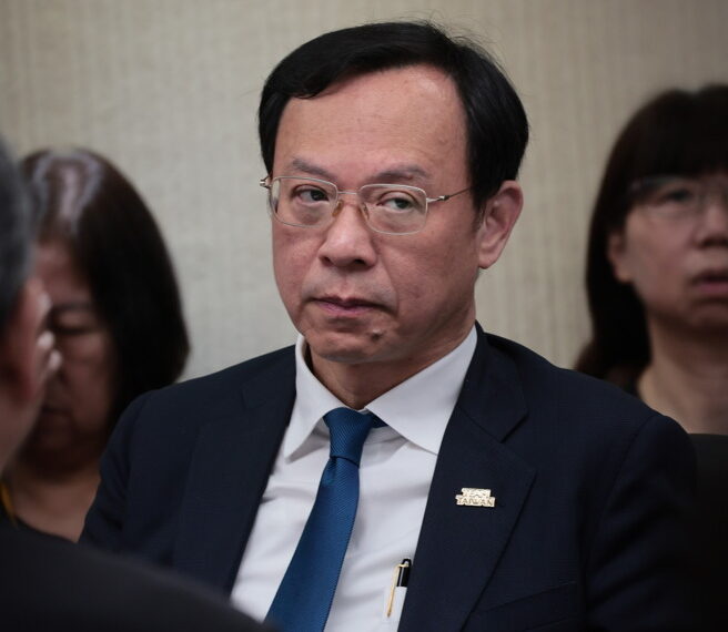 台灣新聞通訊社-失智人口近40萬 朝野推「失智症基本法」政院不贊同