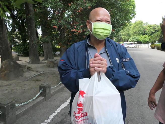 台灣新聞通訊社-勒索綠能公司前麥寮鄉長蔡長昆萬今入監服刑 心繫女兒選情