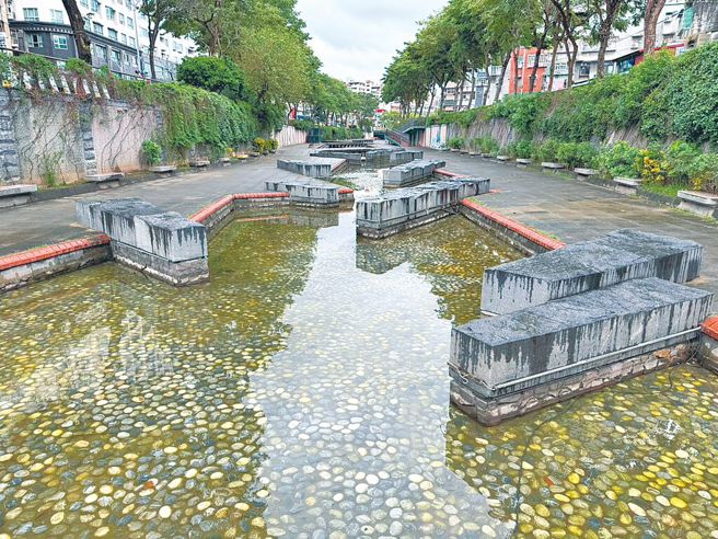 台灣新聞通訊社-新莊中港大排鼠患延燒？新北水利局：加強取締餵食與環境清理