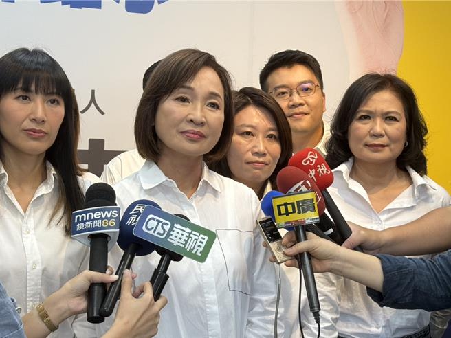 台灣新聞通訊社-藍營高市前議長讚賴瑞隆「最好的市長」 柯志恩駁倒戈說