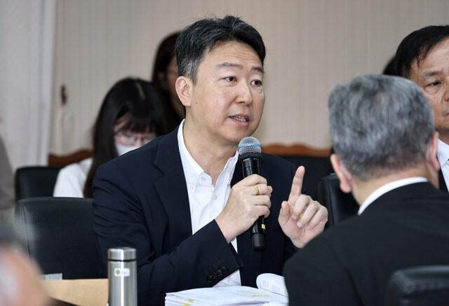 台灣新聞通訊社-道安改善未達標挨批成效差 交通部逾9000萬預算遭凍結