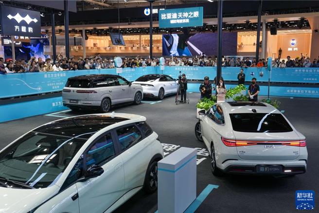 台灣新聞通訊社-陸4月乘用車零售年減21.5％ 但出口仍強