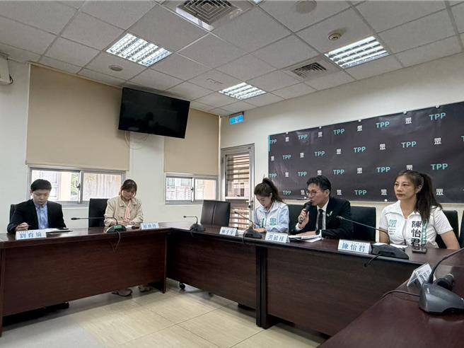 台灣新聞通訊社-白營爆蘇巧慧家族鍊金術 藍委轟： 只要姓蘇什麼都可以？