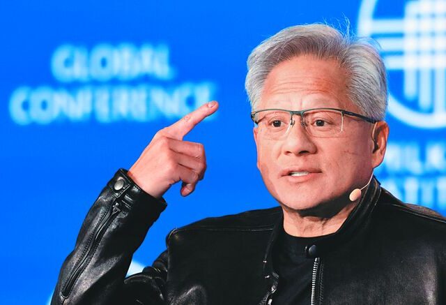 台灣新聞通訊社-黃仁勳意外未獲邀訪大陸！外媒爆「川普捨棄輝達」原因