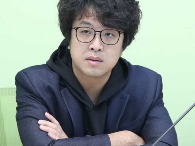 台灣新聞通訊社-民進黨13日徵召沈伯洋出戰台北市長 賴清德將親授戰旗
