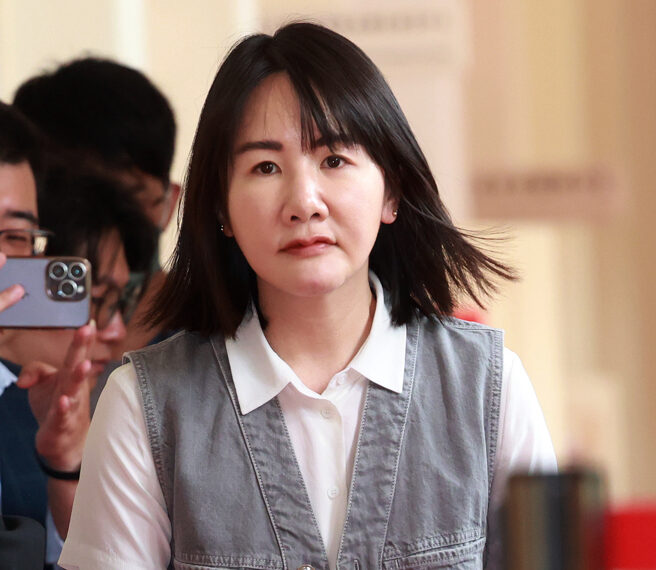 台灣新聞通訊社-藍營傳將徵召魏平政出戰彰化縣長 謝衣鳯發聲了