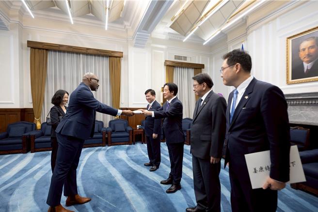 台灣新聞通訊社-接受聖文森新任大使呈遞到任國書 賴清德期許台聖邦誼穩固