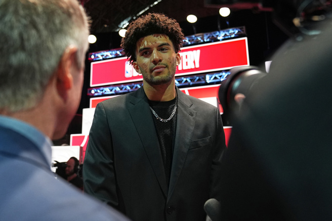 台灣新聞通訊社-NBA》2026選秀狀元3大熱門 退役球星布瑟之子入列