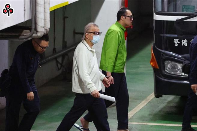 台灣新聞通訊社-精舍逼女會計下跪磕頭虐死 作家王薀一審判12年