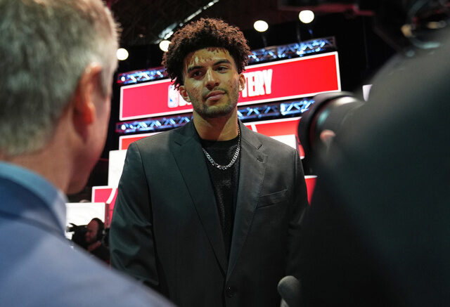 台灣新聞通訊社-NBA》2026選秀狀元3大熱門 退役球星布瑟之子入列