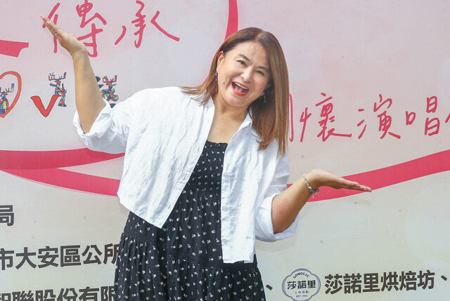 台灣新聞通訊社-裘海正揭近況「怎麼淪落在教會唱歌？」她發聲曝原因