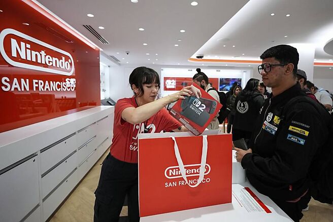 台灣新聞通訊社-Switch 2熱銷成泡影?任天堂下修財測 旺宏帶頭 一票台鏈抱團哭