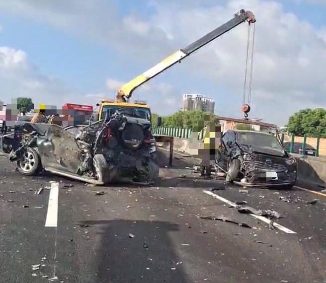 台灣新聞通訊社-聯結車國道撞8車！駕駛竟吸了「喵喵」 網怒：毒駕也通膨？